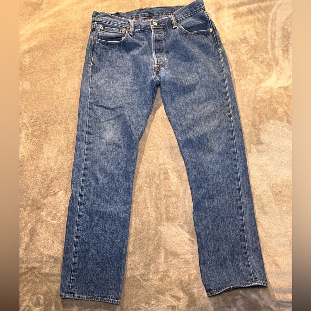 Levi's 501 Original Mid Rise Regular Fit Straight Leg Jeans - Dark Stonewash